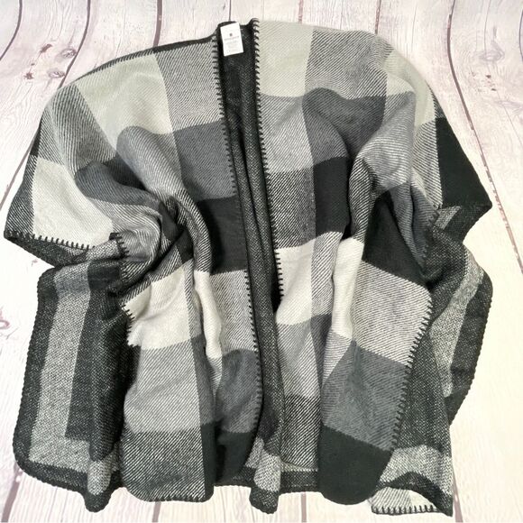 WOOLRICH black gray white buffalo check reversible blanket wrap poncho, one size - Picture 5 of 11
